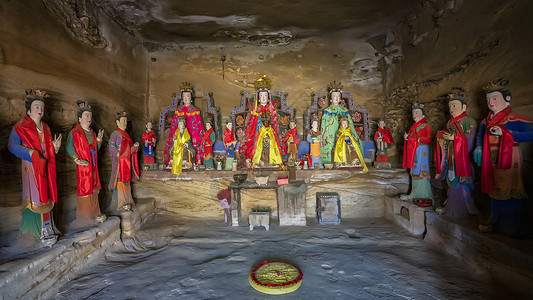 西北榆林红石峡洞窟佛像图片
