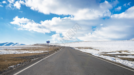 旅行笔直的道路公路马路背景图片