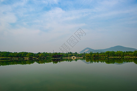 城市阴天徐州云龙湖山水建筑风光背景