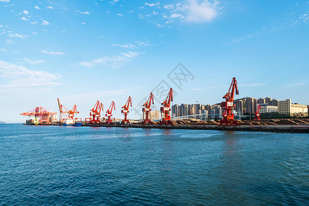 桥式吊车漳州港港口背景