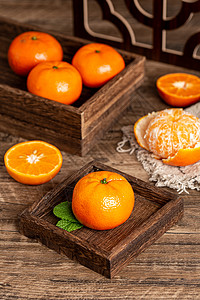 拍摄橙色的新鲜橘子图片