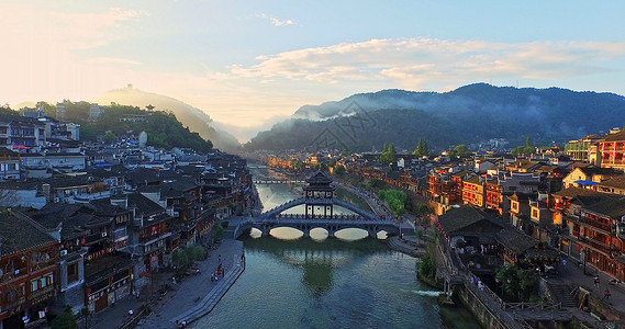 凤凰古城风景凤凰古城的黄昏背景