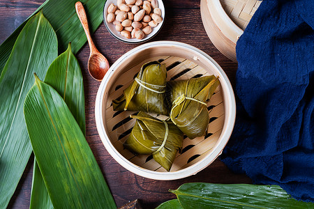 吃粽子字体设计端午传统美食粽子背景