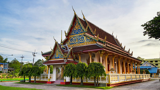 泰国甲米佛教寺庙背景图片