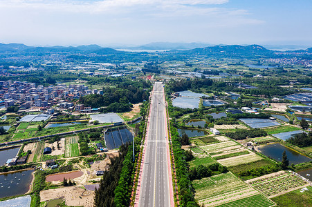 航拍福建东山金銮湾道路图片