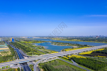 航拍石家庄滹沱河湿地大桥公路背景