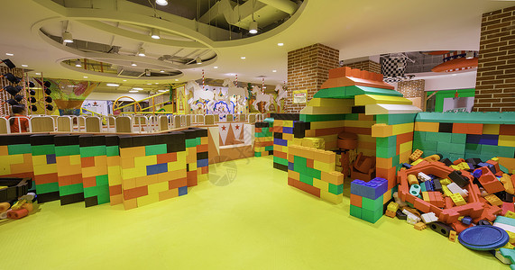 卡通玩具直升机儿童室内积木游乐场场景图背景