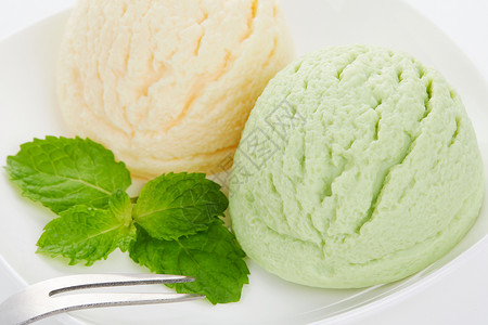抹茶香草味双色冰淇淋球背景