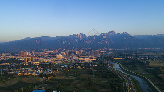 四线小县城华山脚下的华阴市背景