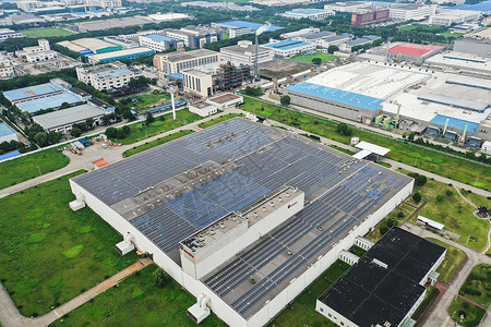 绿色系统工厂屋顶太阳能系统背景