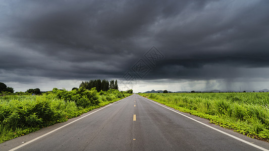 热带公路泰国热带暴风雨下的公路道路马路背景