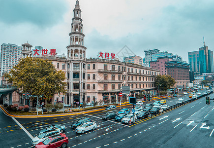 上海大世界天桥拍摄建筑车流背景