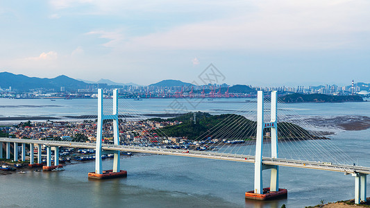 厦漳跨海大桥背景