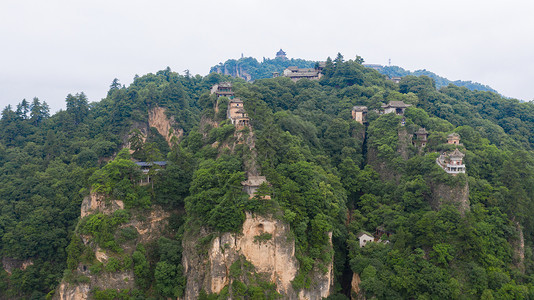 航拍夏季甘肃平凉崆峒山背景图片