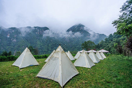 旅游团建团建露营帐篷营地背景