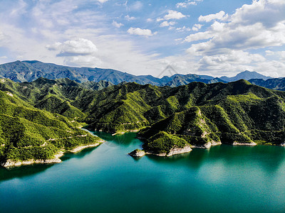 门头沟航拍北京绿宝石斋堂水库背景