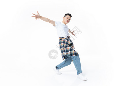 苏格兰舞蹈年轻街舞男生展示舞蹈技巧背景