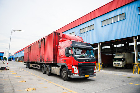工厂的车素材物流运输大卡车背景