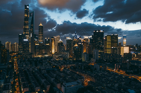 上海陆家嘴天际线夜景图片