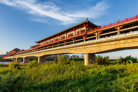 渡狸咸阳古渡廊桥背景