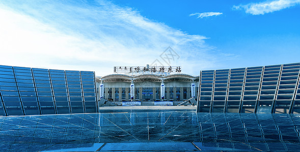 内蒙古呼和浩特火车东站高铁站背景图片