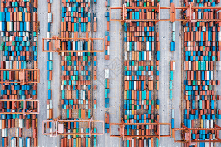 武汉港口航运码头的集装箱背景