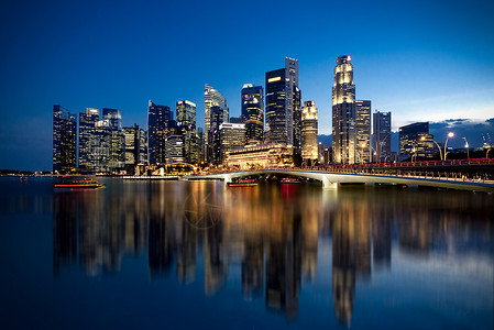 璀璨灯火新加坡海滨湾夜景背景