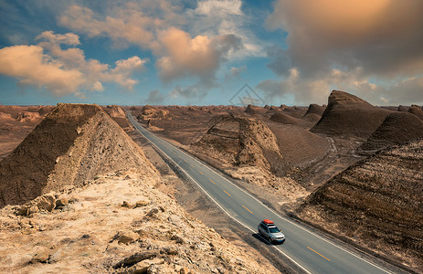 十一经路西藏公路自然风光背景