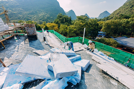 室外施工屋顶建筑工地正在施工的建筑工人背景