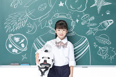 儿童小女孩戴卡通头盔航天梦想亚洲人高清图片素材