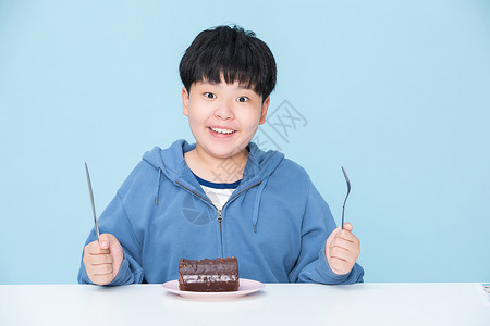 喜欢吃蛋糕的小男孩吃甜食的人图片