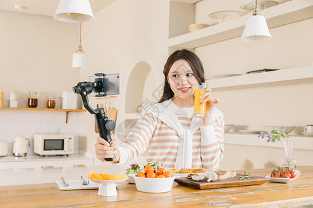 直播分享美食的美食博主背景图片