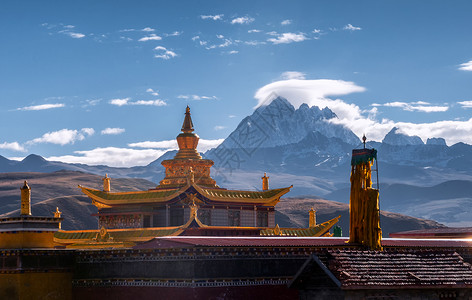 五塔寺召甘孜州著名的萨迦派（花教）塔公寺寺庙背景