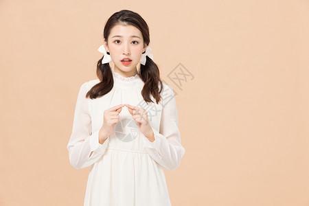 韩系装扮青春可爱少女背景图片
