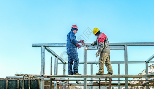 ps工人素材高层建筑工地建筑焊接作业背景