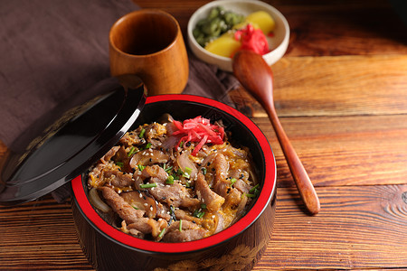 日本牛丼饭排骨套餐饭高清图片