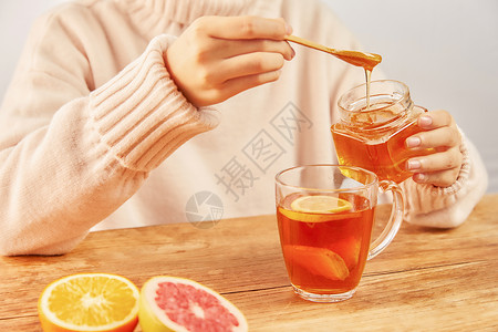 治感冒冬季红糖柠檬姜茶调制背景