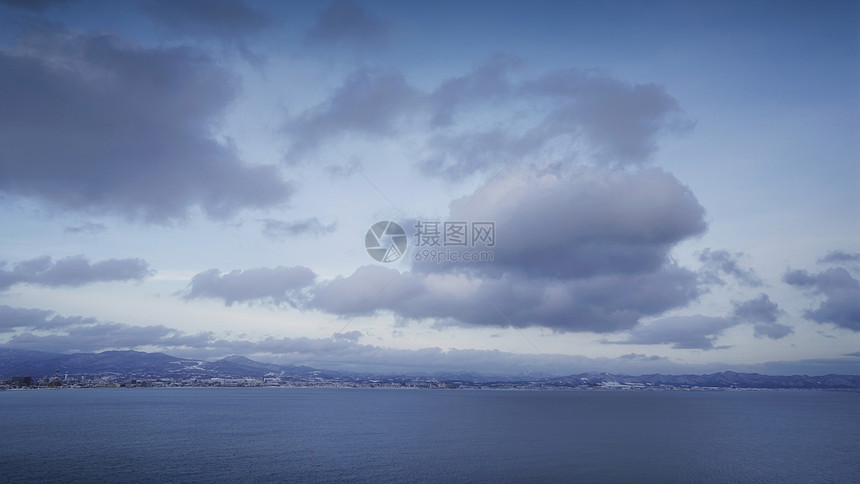 日本北海道冬季海滨大海自然风光图片
