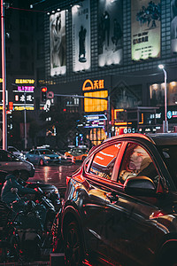 南昌城市道路夜景图片