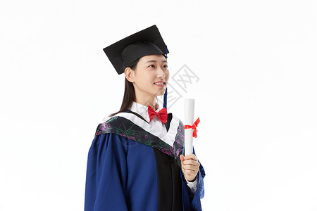手拿毕业证书的女硕士毕业生图片