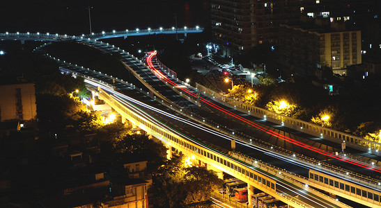 流光城市深夜公路上车辆的流光背景