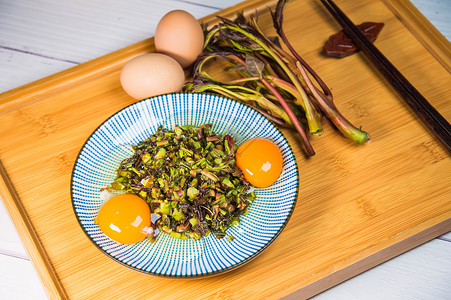 香椿裹蛋液春季沙拉高清图片