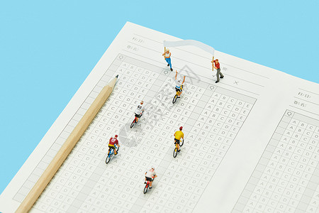 纸壳小人素材创意高考拼搏微距小人背景
