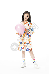抱着气球的可爱小女孩形象图片