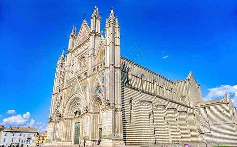 欧洲小镇哥特式建筑奥尔维耶托大教堂高清图片
