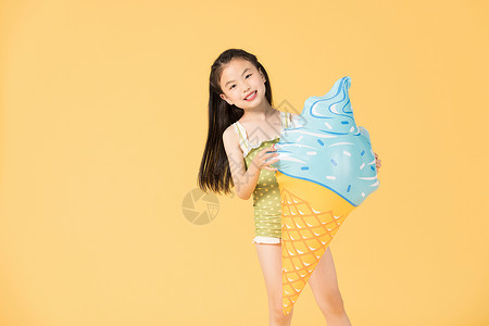 开心美人鱼夏日泳装清凉儿童拿着冰淇淋背景