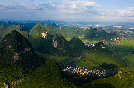 四塘镇航拍桂林高速公路背景