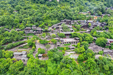 三峡人家景区里的巴王寨背景