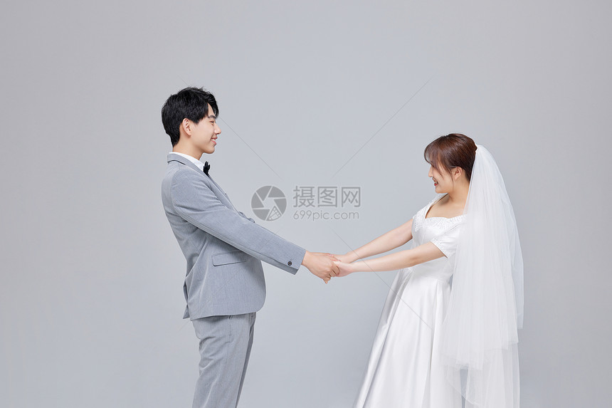 韩系情侣婚纱照半身形象图片