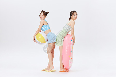 海边气球夏日泳装姐妹海边玩耍形象背景